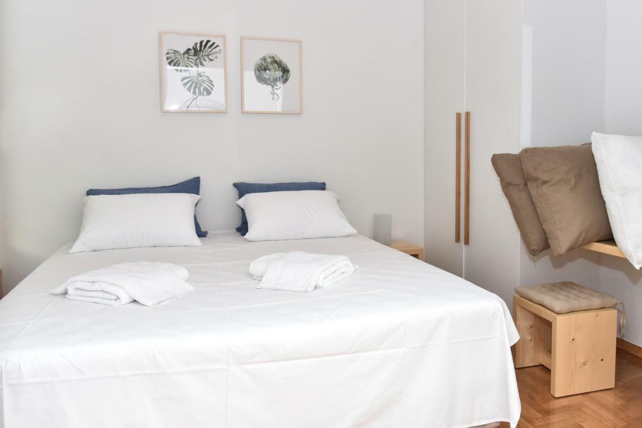 אתונה Modern Apartment At Exarchia 1 Bed 2 Pers מראה חיצוני תמונה